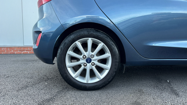 Ford Fiesta 1.0 EcoBoost Hybrid mHEV 125 Titanium 5dr Petrol Hatchback